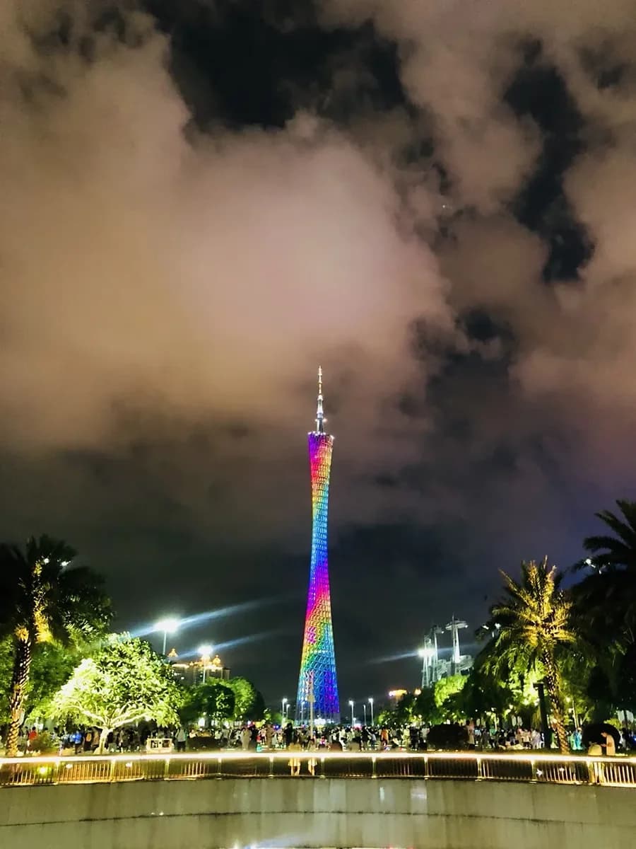 Huacheng Square (The Guangzhou City’s Living Room)