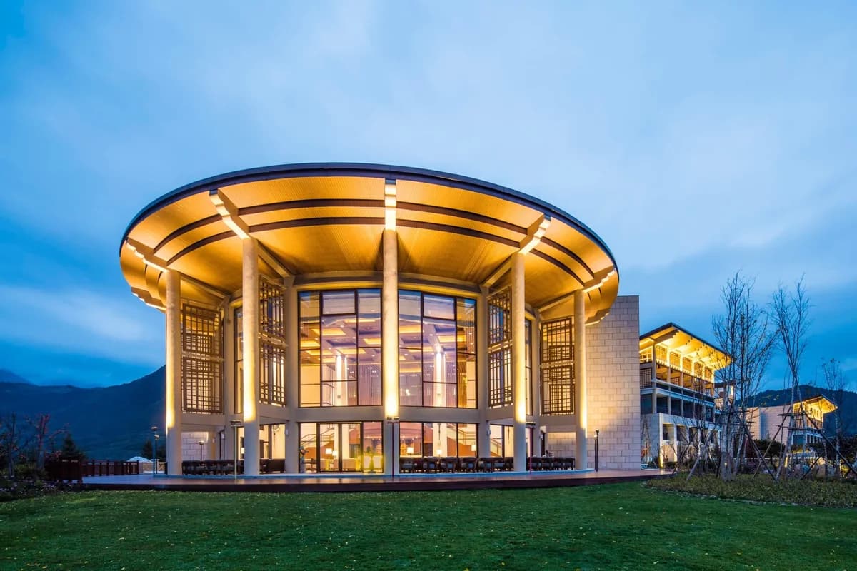 Banyan Tree Jiuzhaigou