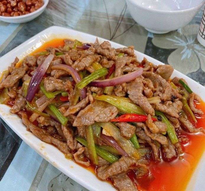 Yuxiang Tang（渝香堂）