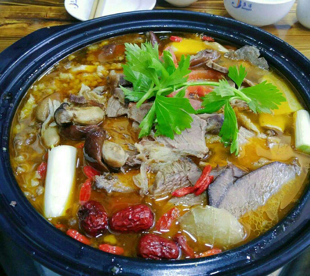 Wei Yuan Tian Xia Restaurant（味缘天下酒楼）