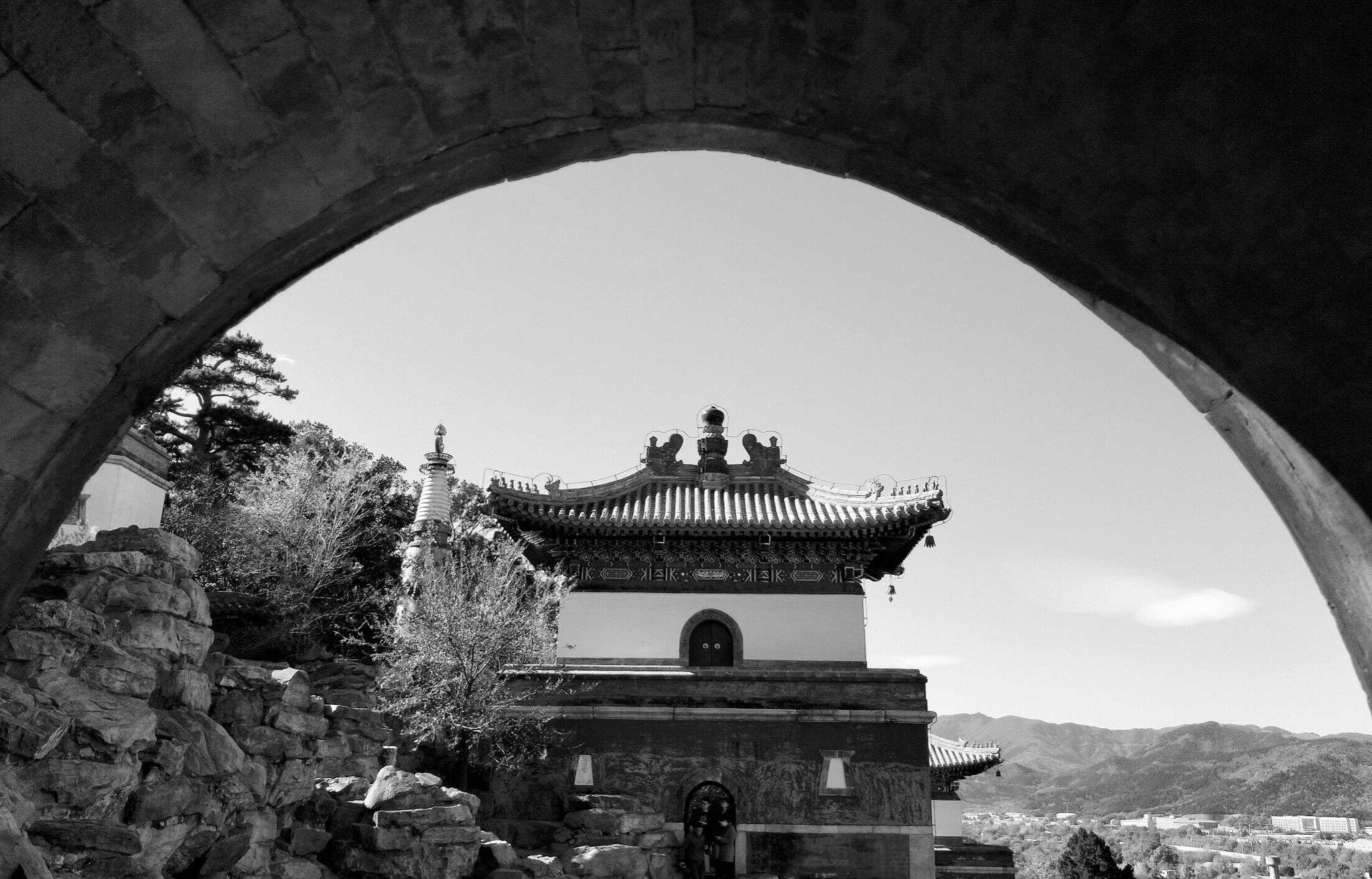 Sumer Palace Back Hill and Back Lake