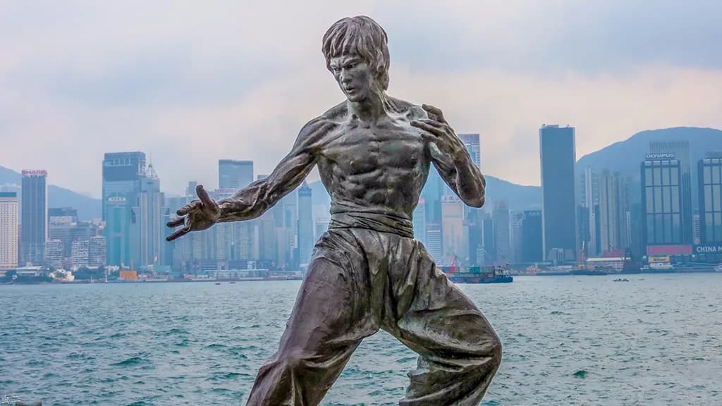 Victoria Harbour & Avenue of Stars