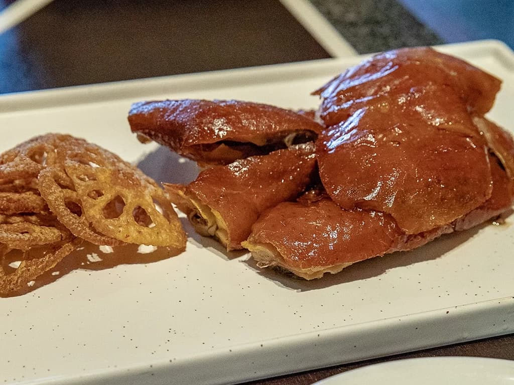 What to Eat at West Lake? Definitely Hangzhou Cuisine!