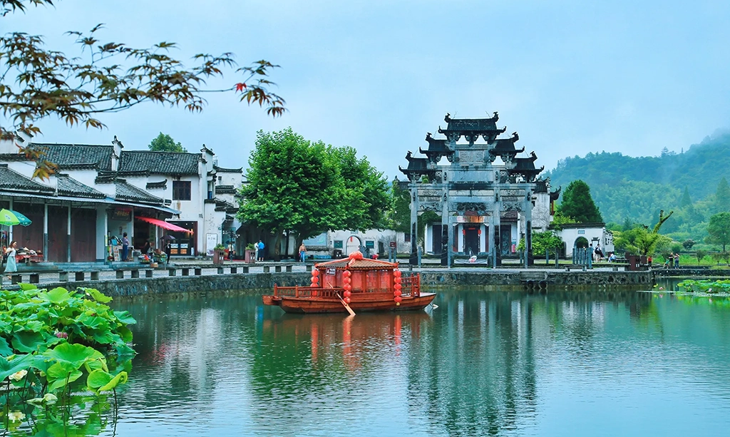 Best Huangshan Itinerary: Top Routes for All Seasons & Attractions