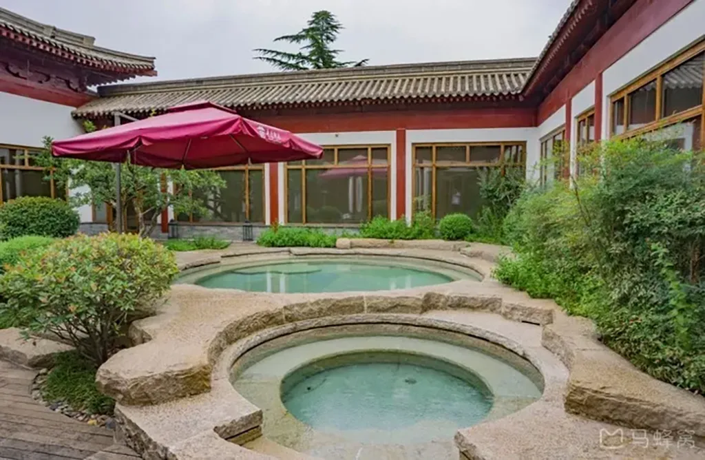 Huaqing Palace Xi’an: Hot Springs, History & “Song of Everlasting Regret”