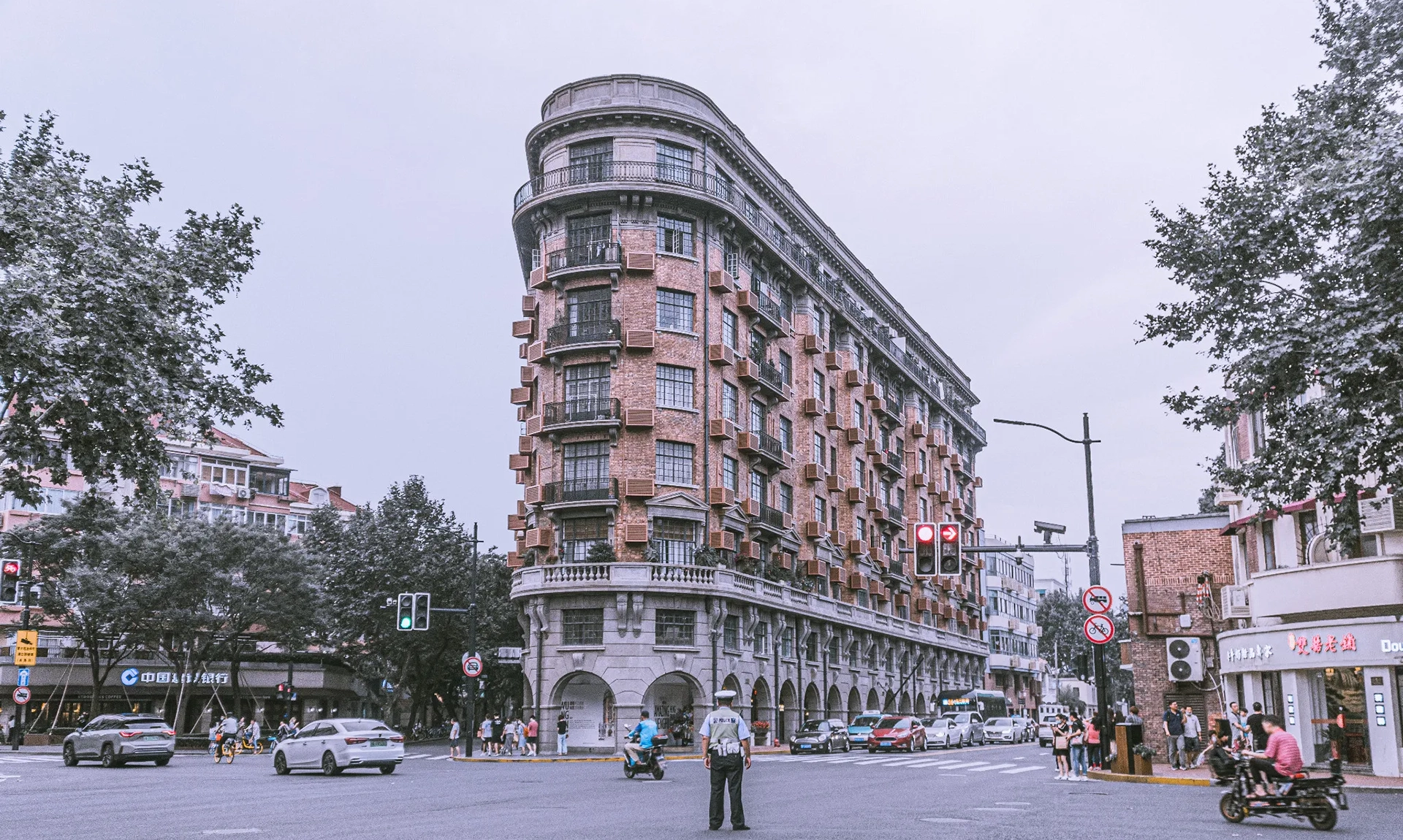 Hudec’s Architectural Legacy in Shanghai: Must-See Gems