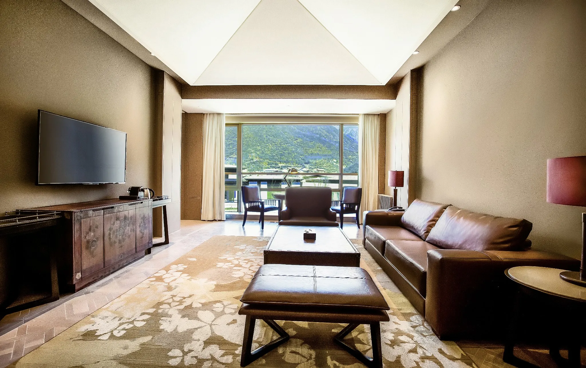 Best Hotels in Jiuzhaigou: Luxury & Budget Stays Near the Scenic