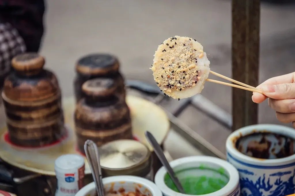 Xi’an Food Guide: Must-Try Local Snacks & Street Eats