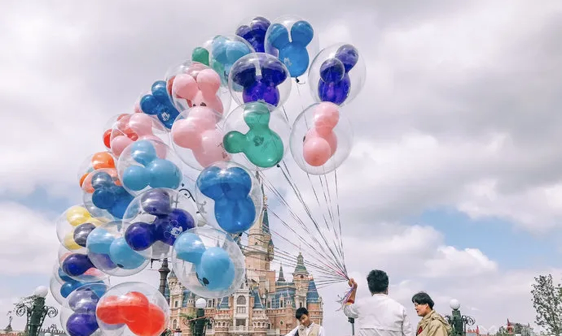 Best Instagram-Worthy Photo Spots in Shanghai Disneyland