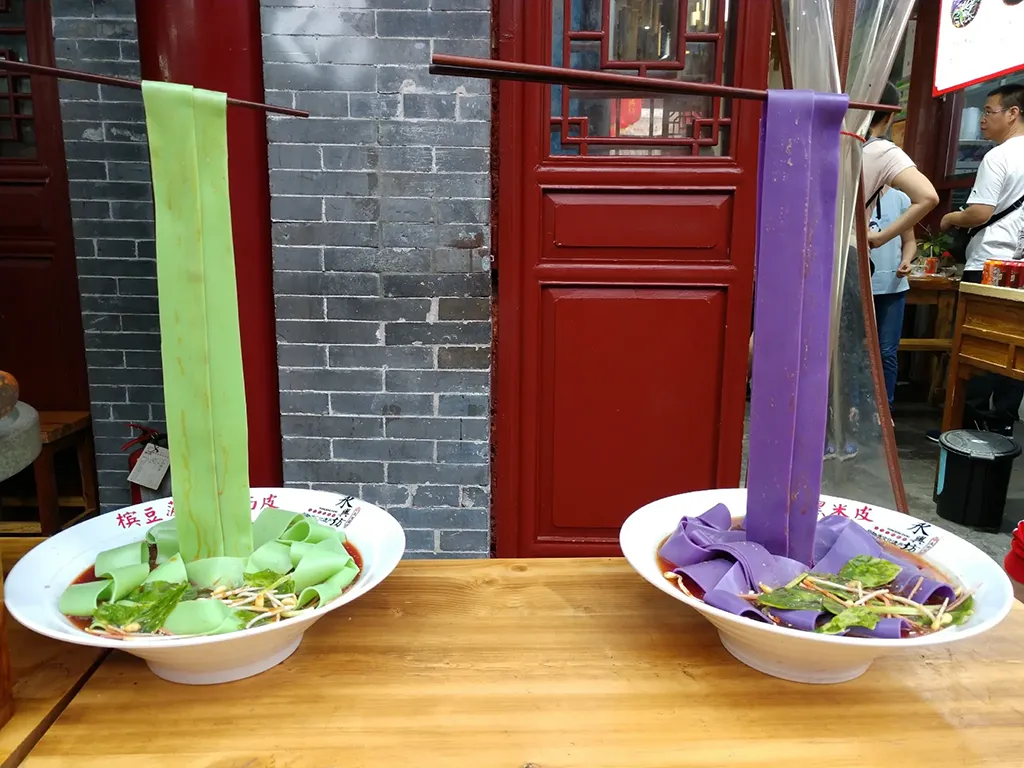 Yongxing Fang Guide: Viral Food & Xi’an Nightlife