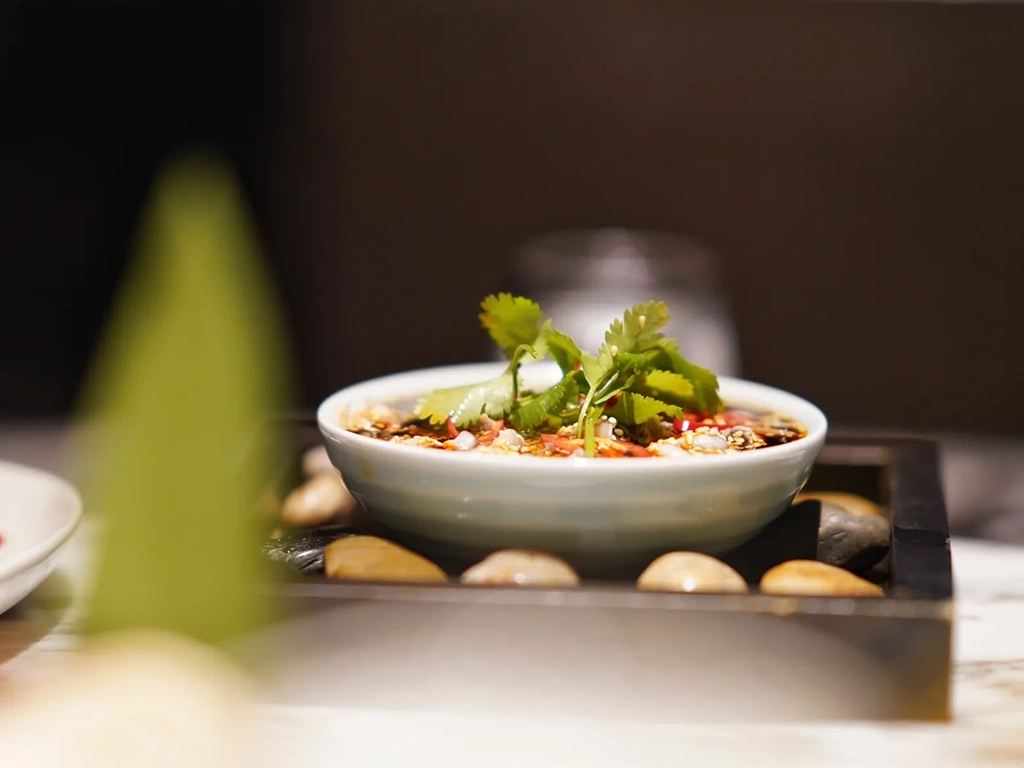 What to Eat at West Lake? Definitely Hangzhou Cuisine!