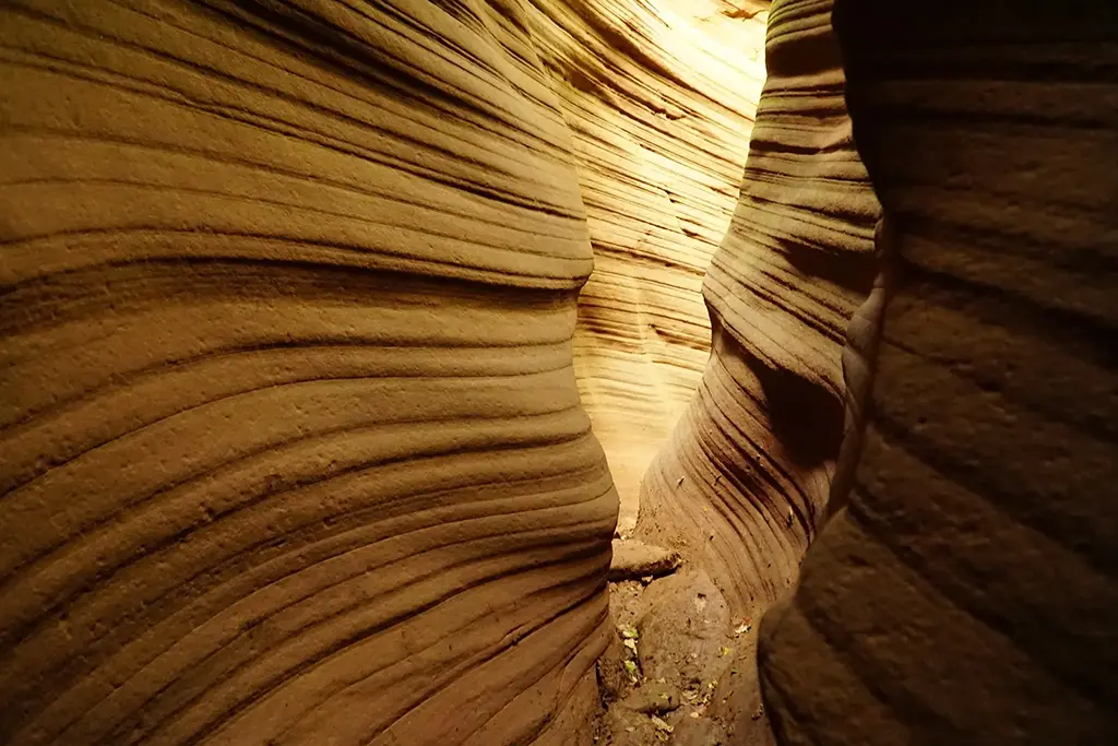 Beyond the Loess Plateau: Xiangbei’s Stunning Landscapes of Rivers, Canyons, and Salt Lakes